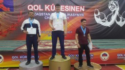 Акмолинец с нарушением слуха стал чемпионом Казахстана по армрестлингу