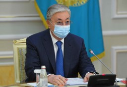 Токаев провел совещание об эпидемиологической ситуации по коронавирусной инфекции в стране