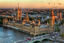 В Британии решили обновить Вестминстерский дворец из-за энергокризиса