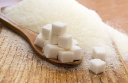 Преступная схема распределения сахара изобличена в Костанайской области