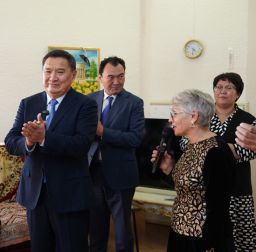 Аким области Марат Ахметжанов посетил пансионат для пожилых людей