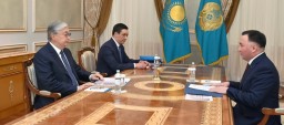 Токаев принял председателя Верховного суда Асламбека Мергалиева