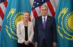 Строительство дата-центров в Казахстане обсудил Токаев с вице-президентом Amazon