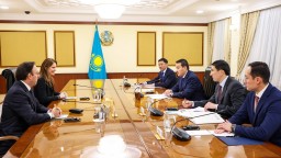 Вопросы развития нефтегазовой отрасли обсудил Алихан Смаилов с представителем компании Shell