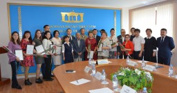 26-ти представителям СМИ вручены Благодарственные письма председателя Акмолинского областного суда