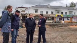 Аким Акмолинской области ознакомился с ходом ремонта дорог в Кокшетау