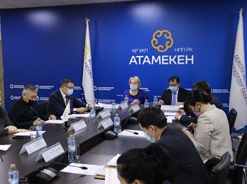 Чиновники области грозят расторгнуть контракты с недропользователями-грузоперевозчиками