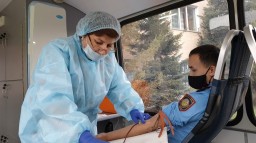 Сотрудники ДУИС сдали кровь, которая становится дефицитом в Акмолинском регионе (ВИДЕО)