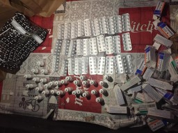 В Кокшетау задержаны пять закладчиков «аптечных» наркотиков В Кокшетау задержаны пять закладчиков «аптечных» наркотиков