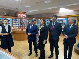 Сенаторы ознакомились с работой учебных заведений в Акмолинской области