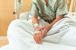 Онкобольная из Акмолинской области отсудила 1,5 млн тенге за ошибки врачей Онкобольная из Акмолинской области отсудила 1,5 млн тенге за ошибки врачей