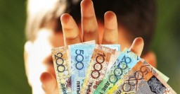 ​В Акмолинской области нерадивый отец задолжал своим детям более миллиона тенге