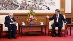 «Дипломатическая мудрость Киссинджера»: зачем бывший госсекретарь США поехал в Пекин