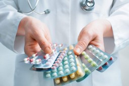 Казахстанские пациенты смогут контролировать своевременную выдачу бесплатных лекарств