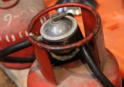 Акмолинские спасатели бьют тревогу: за неделю произошли два хлопка газовоздушной смеси