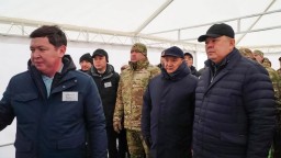 Меры по защите пристоличной территории от паводков проверил Канат Бозумбаев